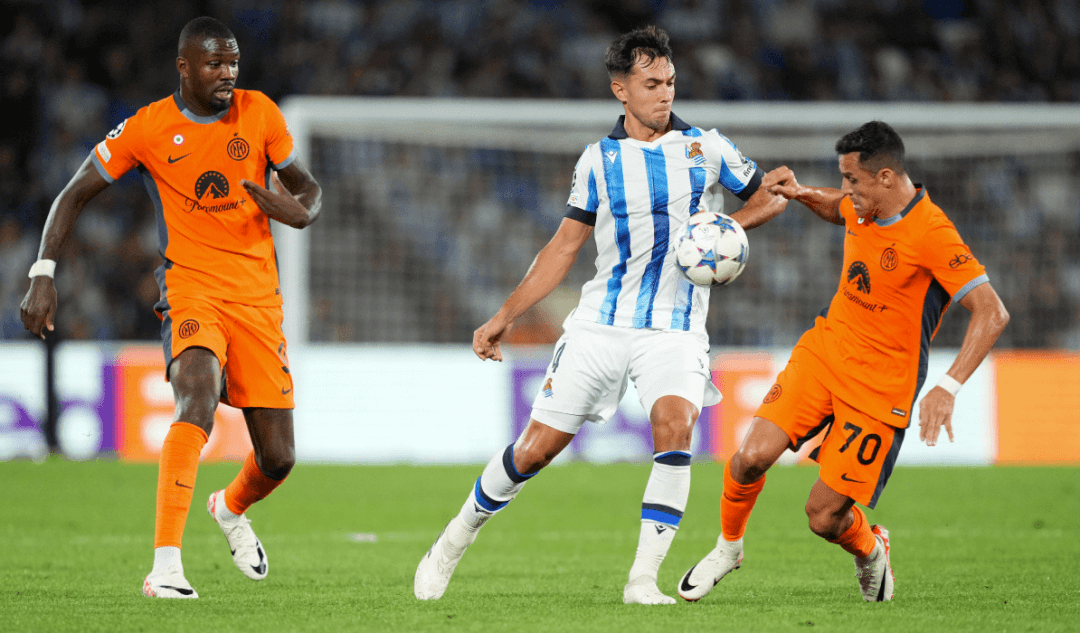 关于西甲国际比赛日走向成谜，芝加哥公牛官宣签约，管理层满意，临场指挥获称赞的信息